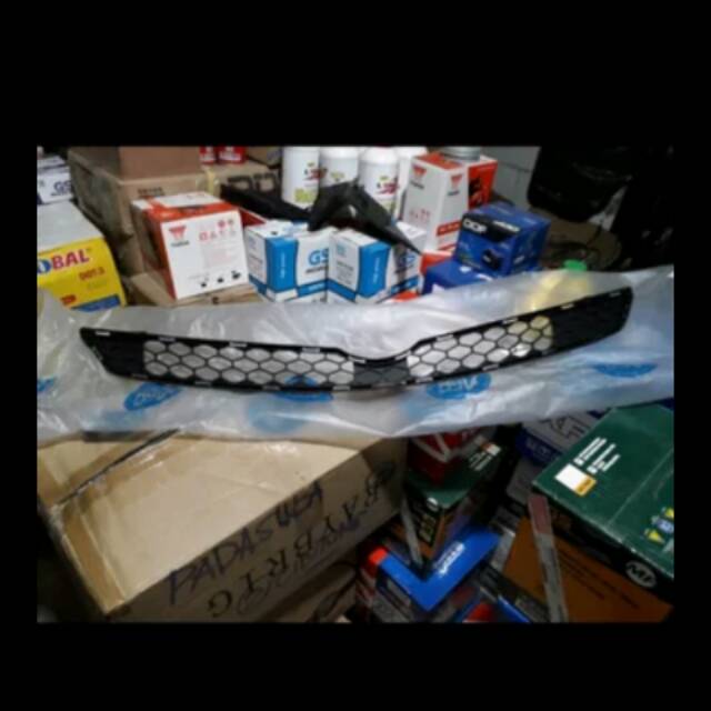 Gril grill grille bemper depan avanza veloz 2012 ke atas