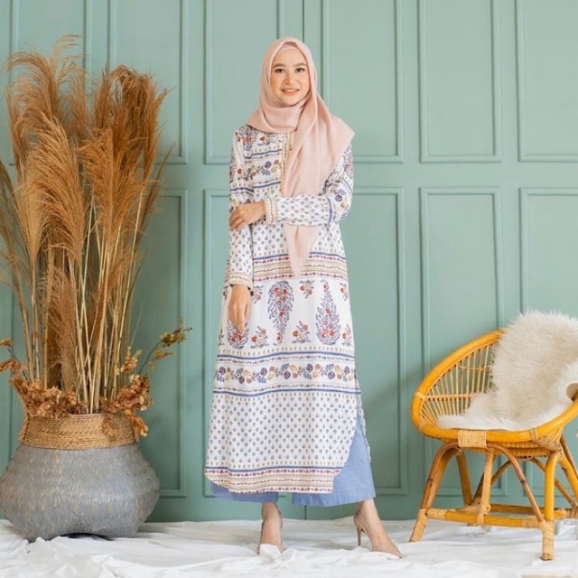 Sofia tunic by Ema.daily
