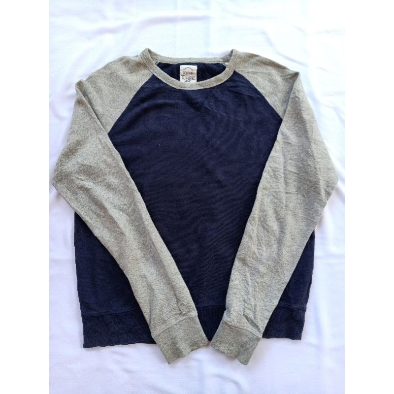 SWEATER TOPTEN