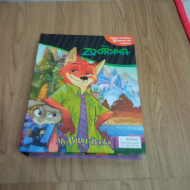 busy book zootopia buku anak bekas second preloved hard book