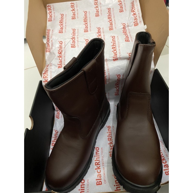 BLACKRHINO safety shoes 42