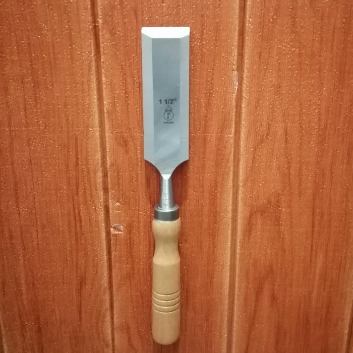 

UKIR-ALAT- PAHAT KAYU 1,5 INCH - PAHAT KAYU GAGANG KAYU - PAHAT KAYU LEBAR 3,8CM -ALAT-UKIR.