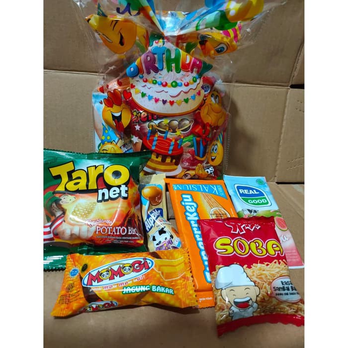 

Souvenir / Bingkisan Ulang Tahun / Goodie bag Snack / Ultah / Paket