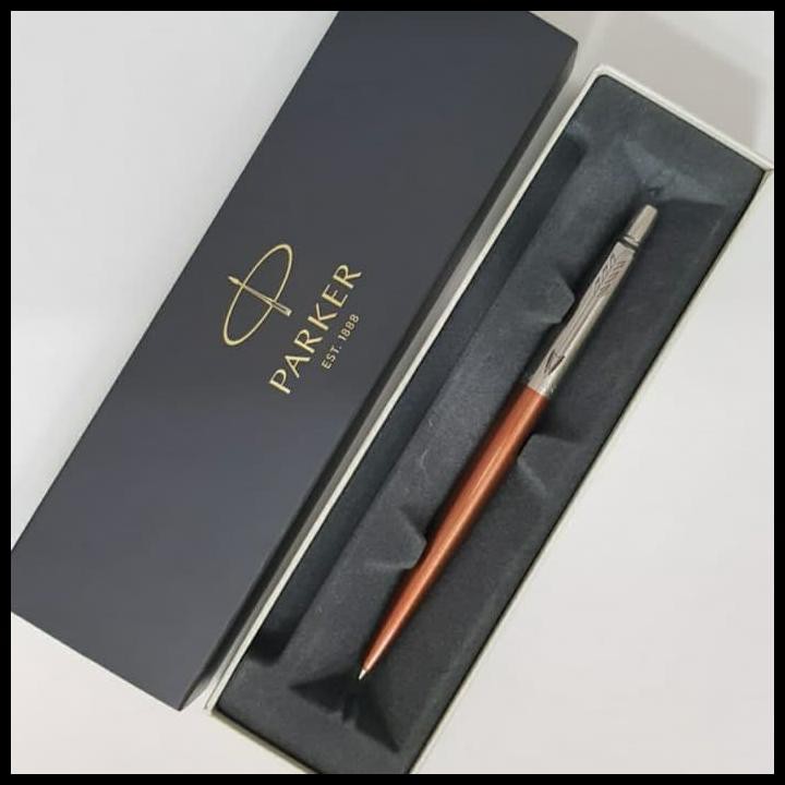 

Cuci Gudang Pulpen Parker Jotter Original Chelsea Orange Free Ukir Grafir Nama
