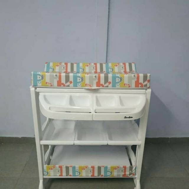 ALAT MANDI BAYI COCOLATTE BABY TAFEL CHANGING TABLE