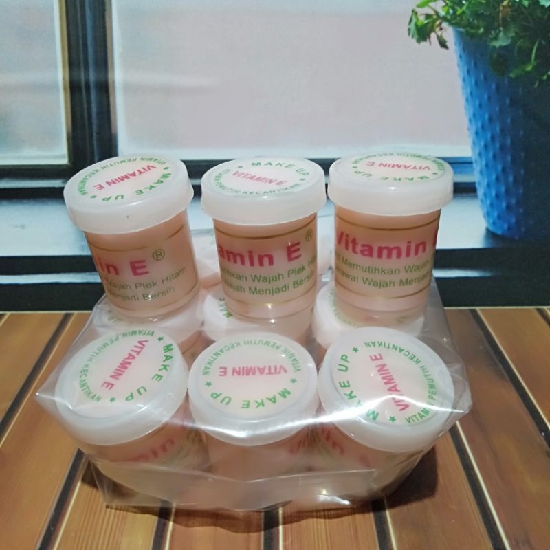 (Termurah)Cream Vitamin E // Krim Vit E (12pcs)