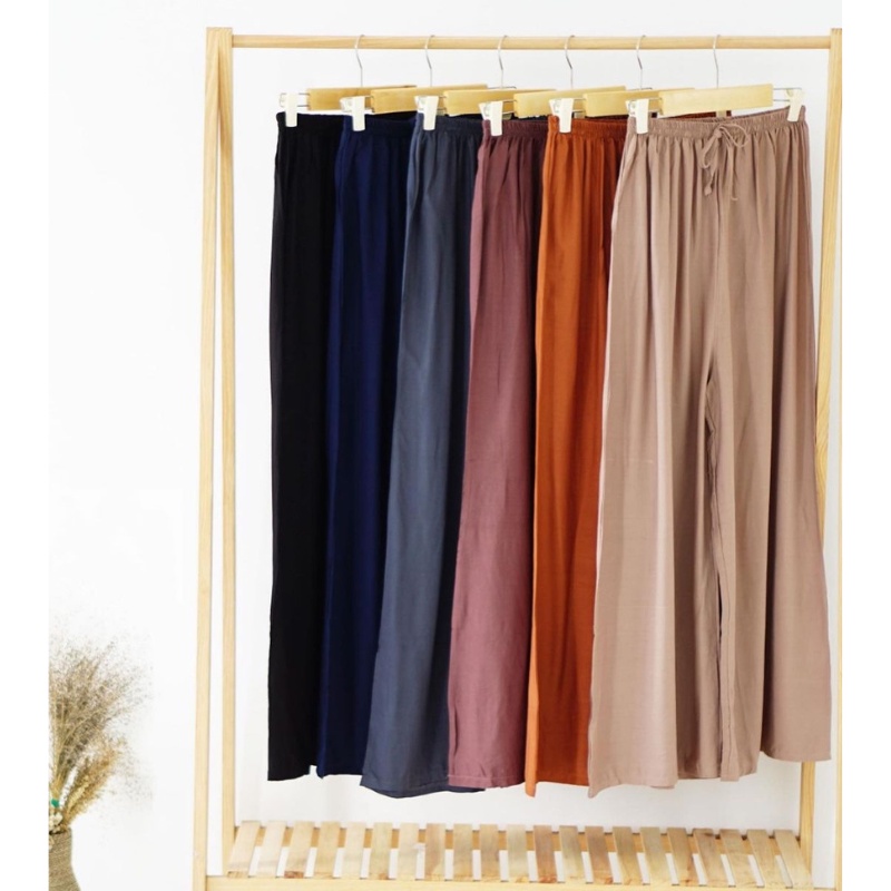 KULOT RAYON UNIQLO HIGHWAIST JUMBO