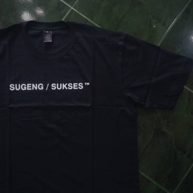 OFFICIAL MERCH FEAST TSHIRT SUGENG / SUKSES