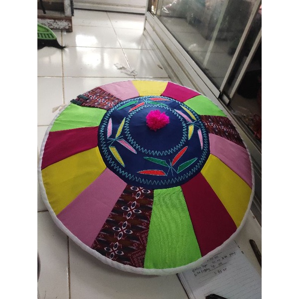 

seraong khas Kalimantan