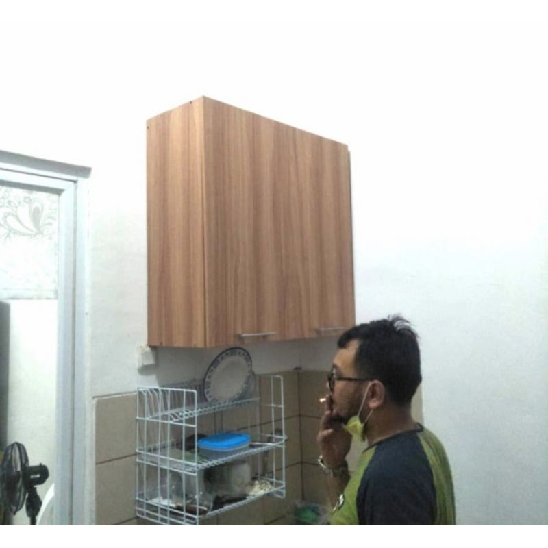 RAK PIRING LEMARI GANTUNG DAPUR KITCHEN SET ATAS 2 PINTU POLOS SERAT KAYU
