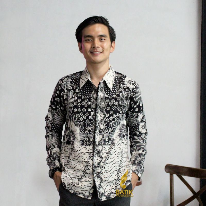 KEMEJA BATIK PRIA MOTIF SURYA KENCANA BATIK PRINTING MODERN BATIK NGANTOR BATIK SOLO ORIGINAL PRABUS