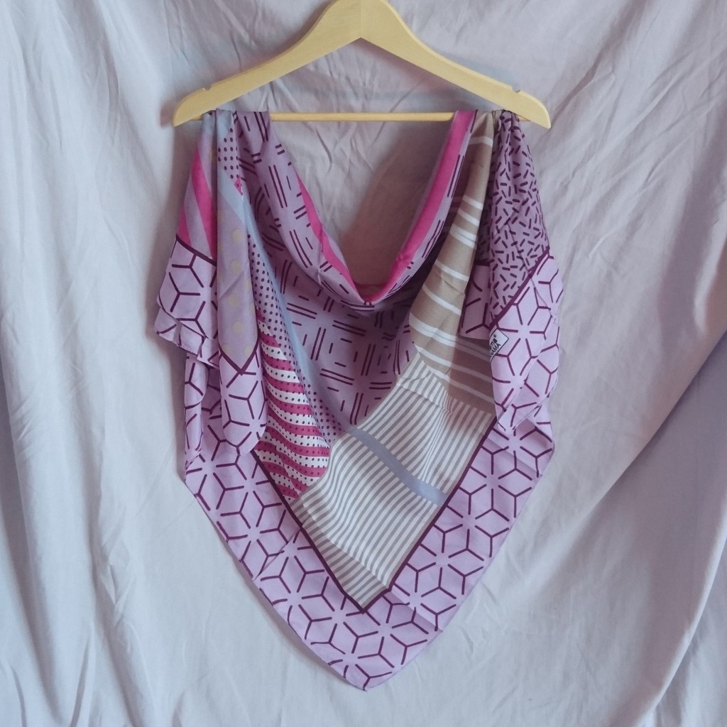 Jilbab Hijab Kerudung Segi Empat Square Motif by Umama Voal Polycotton Murah Pink Ungu