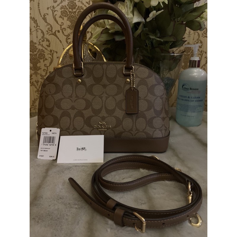 Coach Mini Sierra Signature