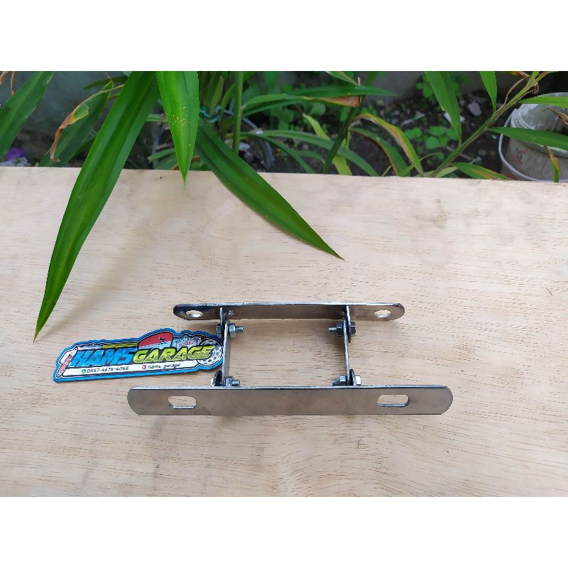 PANGKON DEPAN PLAT NOMOR UNIVERSAL PNP SHOCK HONDA CB MEGAPRO GL TIGER NINJA DUDUKAN PLAT  ALL MOTOR