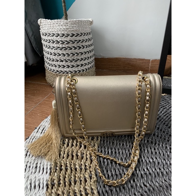 preloved tas pedro gold medium