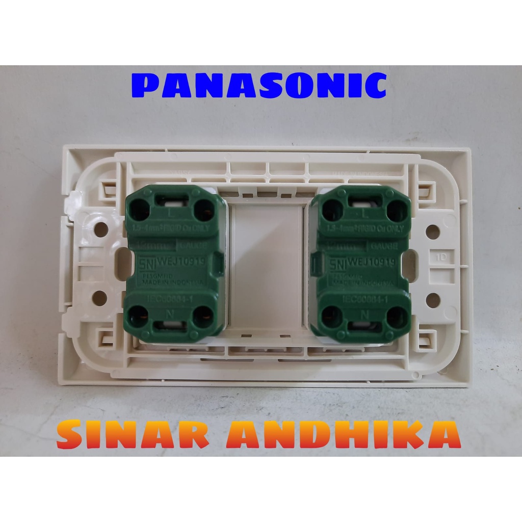 STOP KONTAK DOUBLE UNIVERSAL PUTIH (A MODE) PANASONIC WEHJ 6802W+WEJ 10919