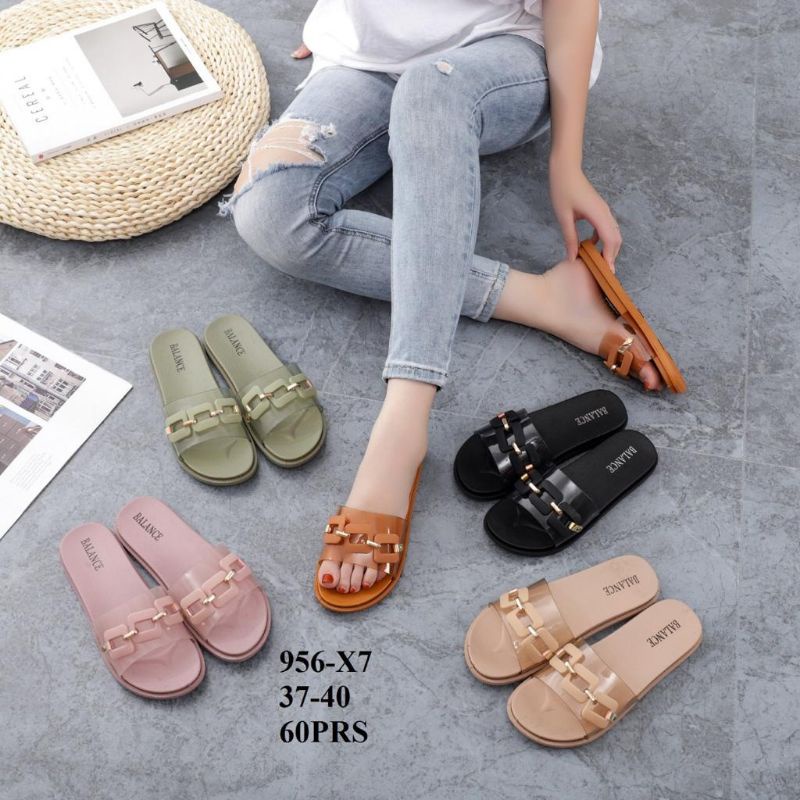 sandal import wanita BALANCE 956