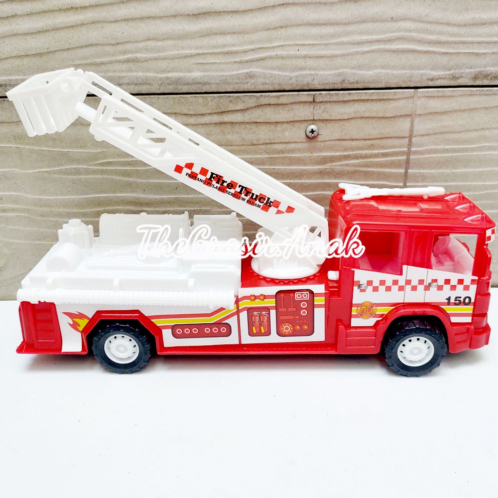 Truk Pemadam Kebakaran KGP150