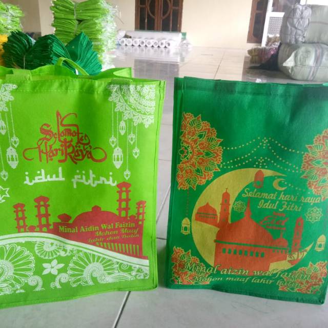 

TAS PARSEL MURAH, TEBEL,minim 1lusin y kak, pembelian lusinan y kakk,,