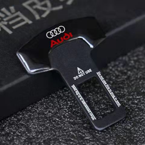 Klip Gesper Sabuk Pengaman Mobil Audi