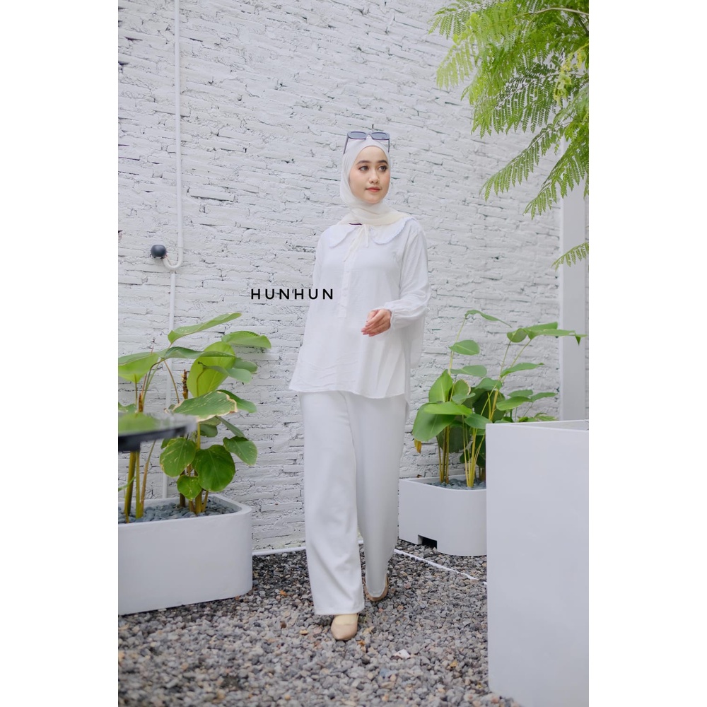 Madania Blouse Kemeja Blouse Crincle Import Renda Blouse Tangan Lonceng Pusatgrosir_solo