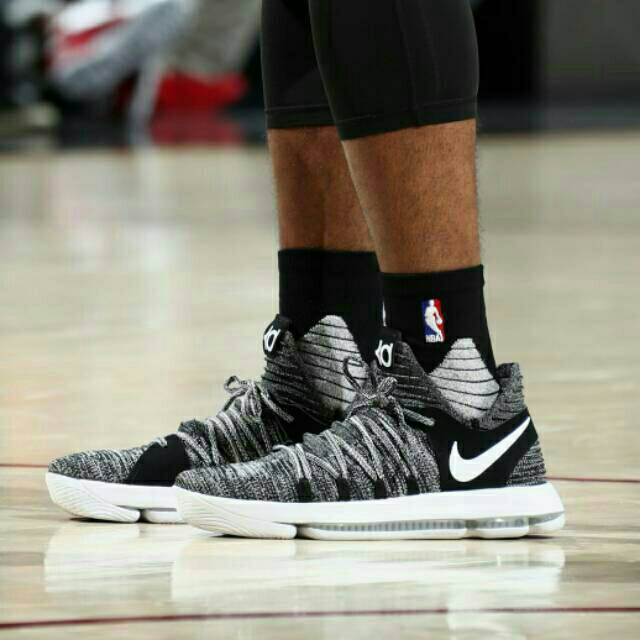 SEPATU NIKE ZOOM KD 10 OREO PREMIUM QUALITY. SEPATU BASKET. SEPATU NIKE MURAH. SIZE 40-44