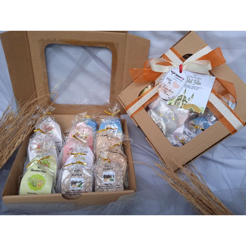 

Hampers Wedangan (Paket Teh)