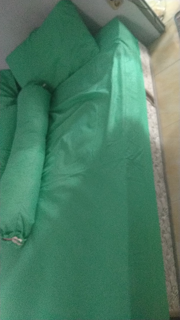 Sprei Emboss Katun Halus Internal Aloha Queen Size 160 X 200 Cm