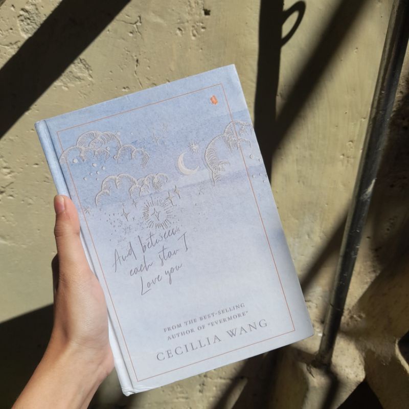 (Preloved) Lumiere Blanche by Cecillia Wang