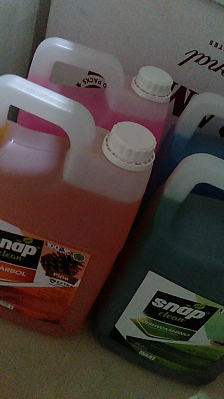 Detergen Cair Snapclean 4 Liter