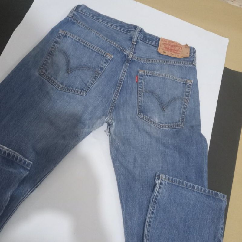 Celana jeans pria Levis 501 W1 L32 second original