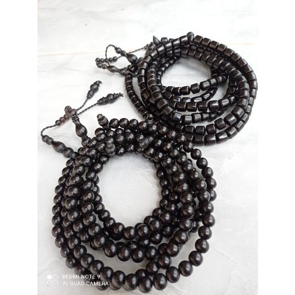 tasbih kayu hitam ada juga yg menyebut kelor hitam model tabung isi 99butir dim8mm murah berkualitas