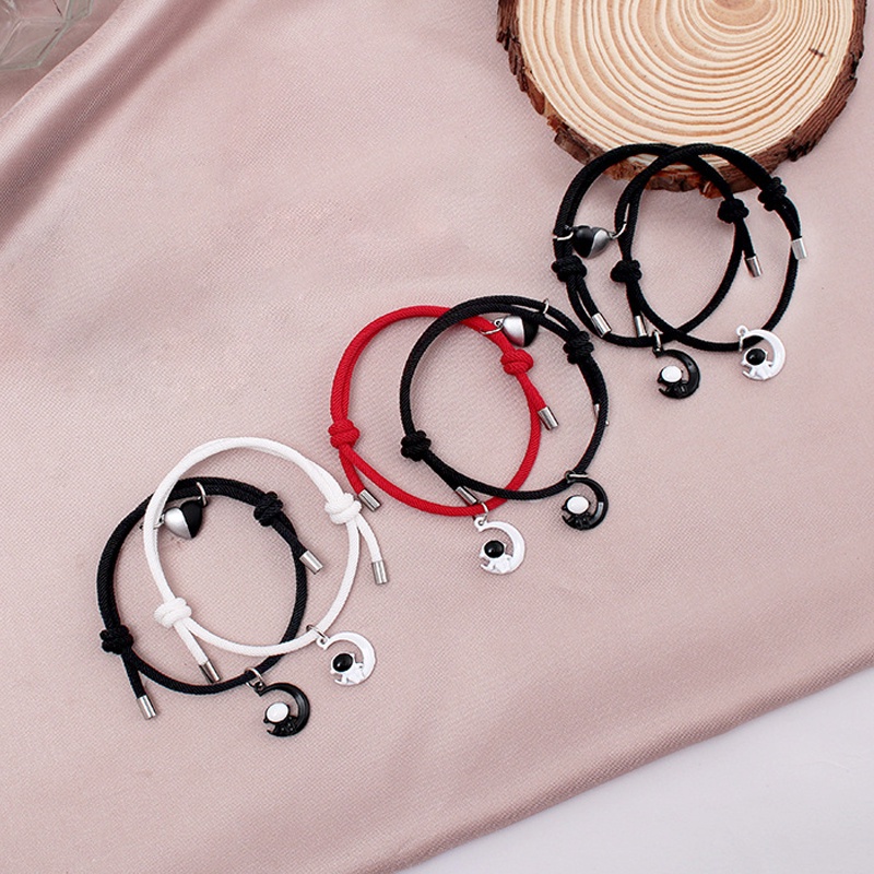 2Pcs Gelang Magnetik Pasangan Astronaut Uniseks Bintang Hadiah Perhiasan Fashion-Won