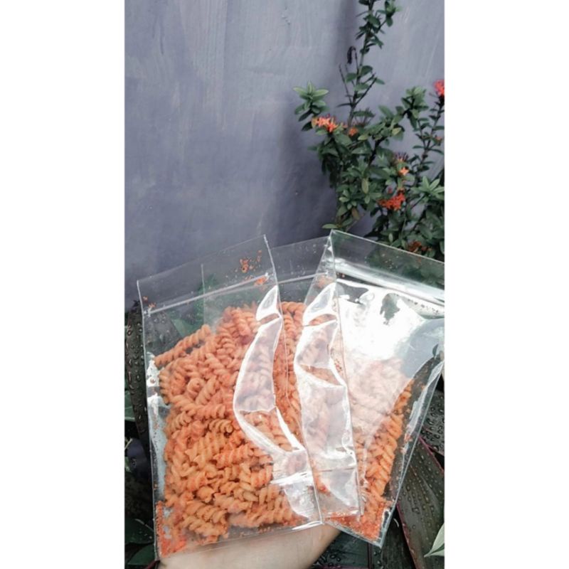 

Makaroni untir pedas isi 70gram