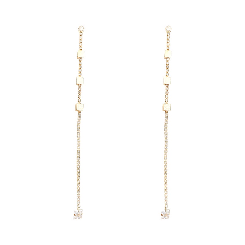 Anting Tusuk Gantung Desain Rumbai Hias Berlian Untuk Wanita