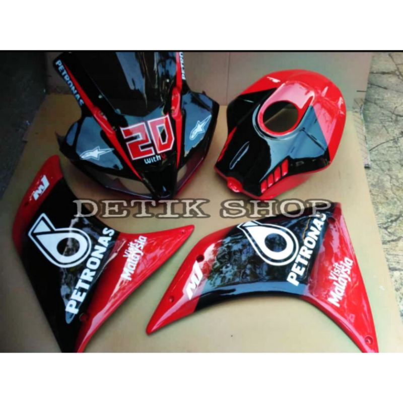 BODI R15V2 COVER TANGKI R1M FAIRING R1M DAN HEADLAMP R15 V2 MODEL HEADLAMP R15 V3
