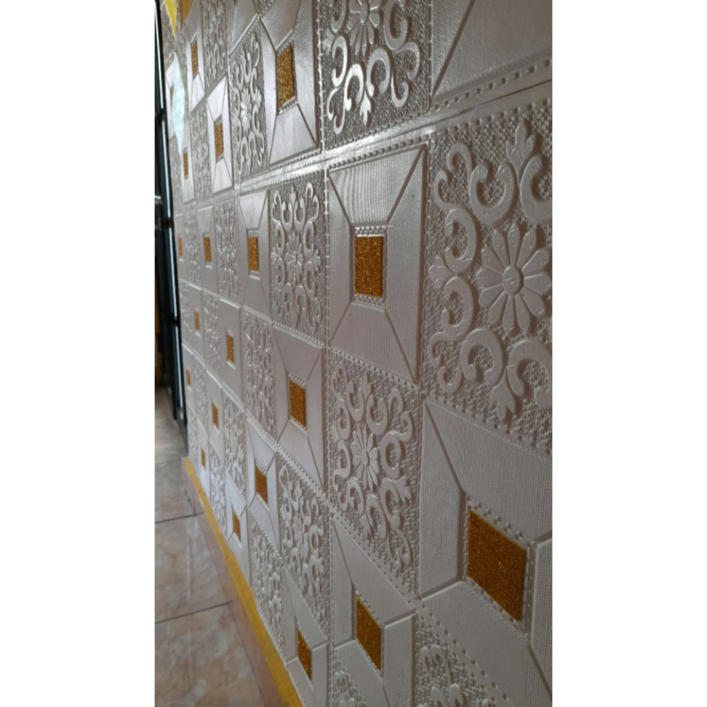 BEST SELLER 3D Wallpaper Foam Motif Batik Brickfoam Wallsticker 70cm*70cm