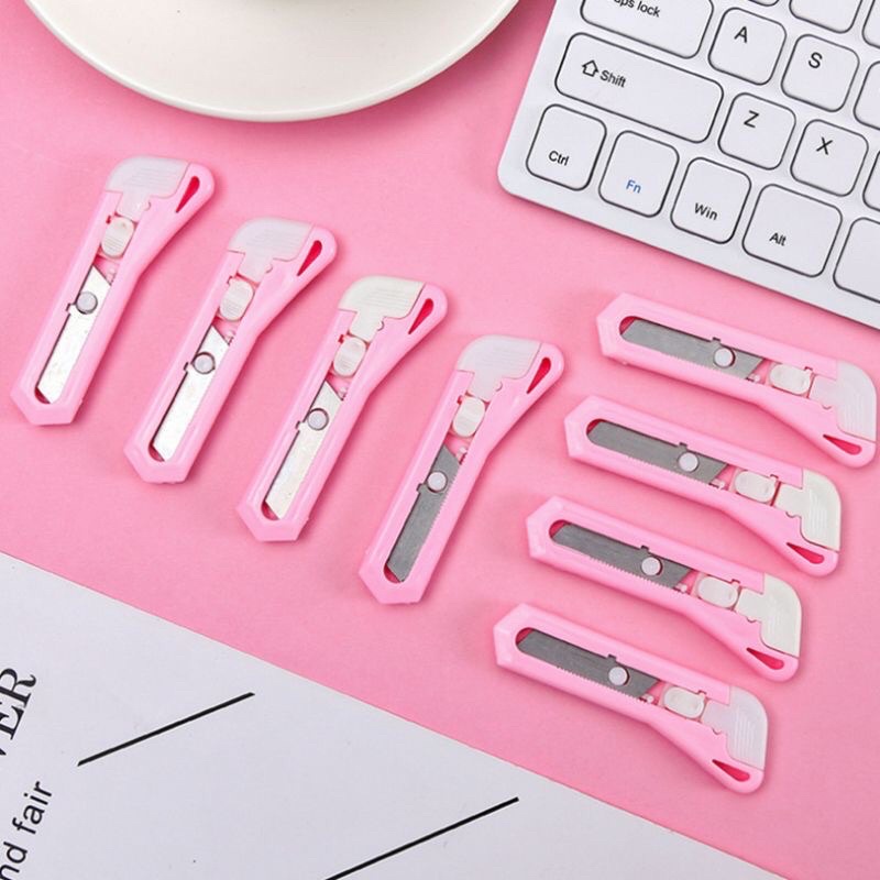 Cutter Mini Pink / Pemotong Kertas