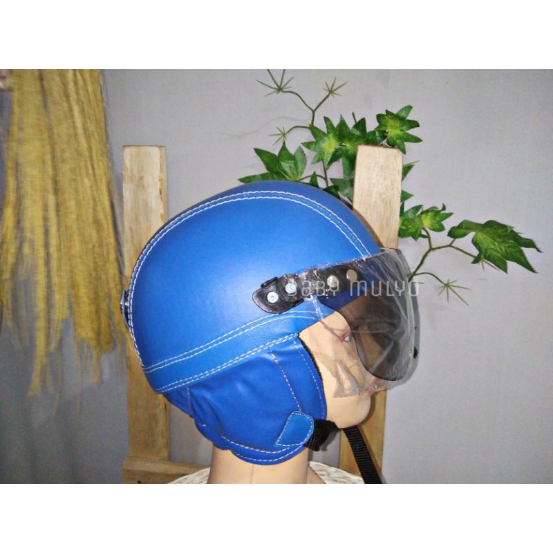 Helm anak polos