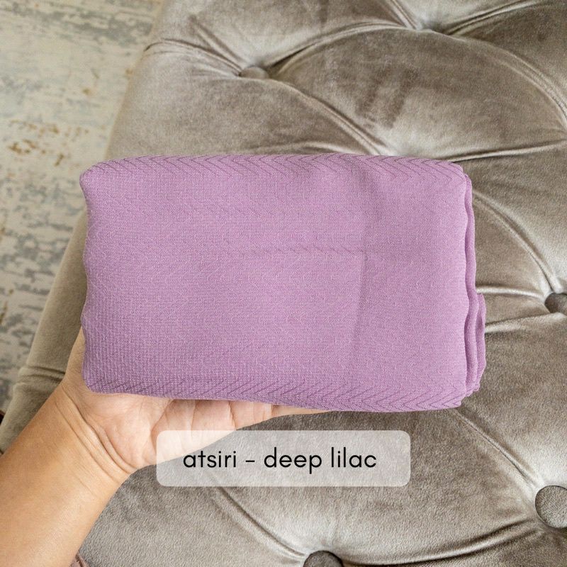 Atsiri squere / segi empat atsiri