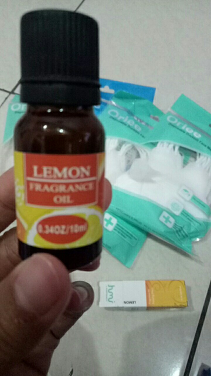 Pengharum Ruangan Diffuser Air Humidifier Purifier Aroma Terapi 10ml