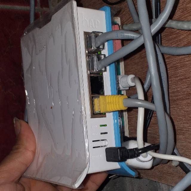 Mikrotik rb 941 (bekas)