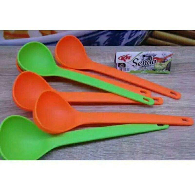 Irus centong sayur/ irus plastik / centong plastik