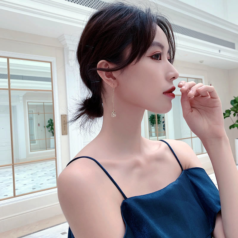 Anting Gantung Panjang Model Geometri Hollow Rumbai Gaya Korea Untuk Wanita