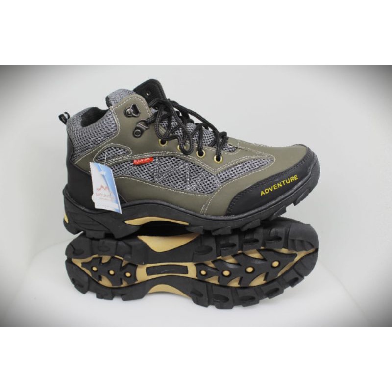 Sepatu Gunung Mountain Boot