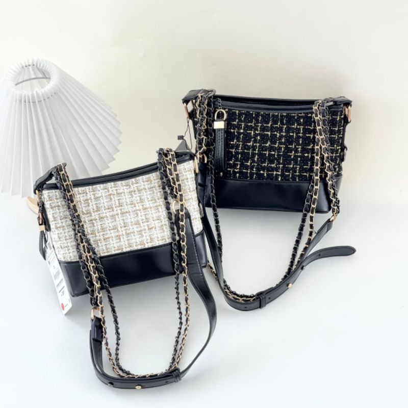 PROMO SALE Tas Zara sling bag selempang hitam putih black white tweet