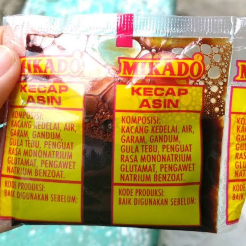 

Kecap Asin Mikado Sachet 1 bungkus