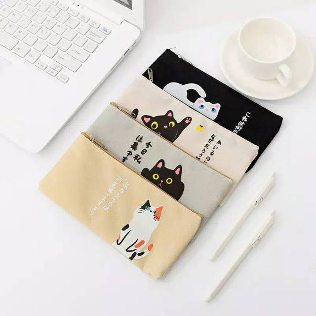 

Tempat Pensil dengan Motif Kucing