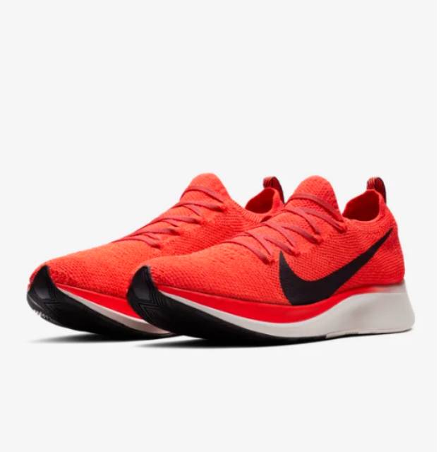 wide walking trainers