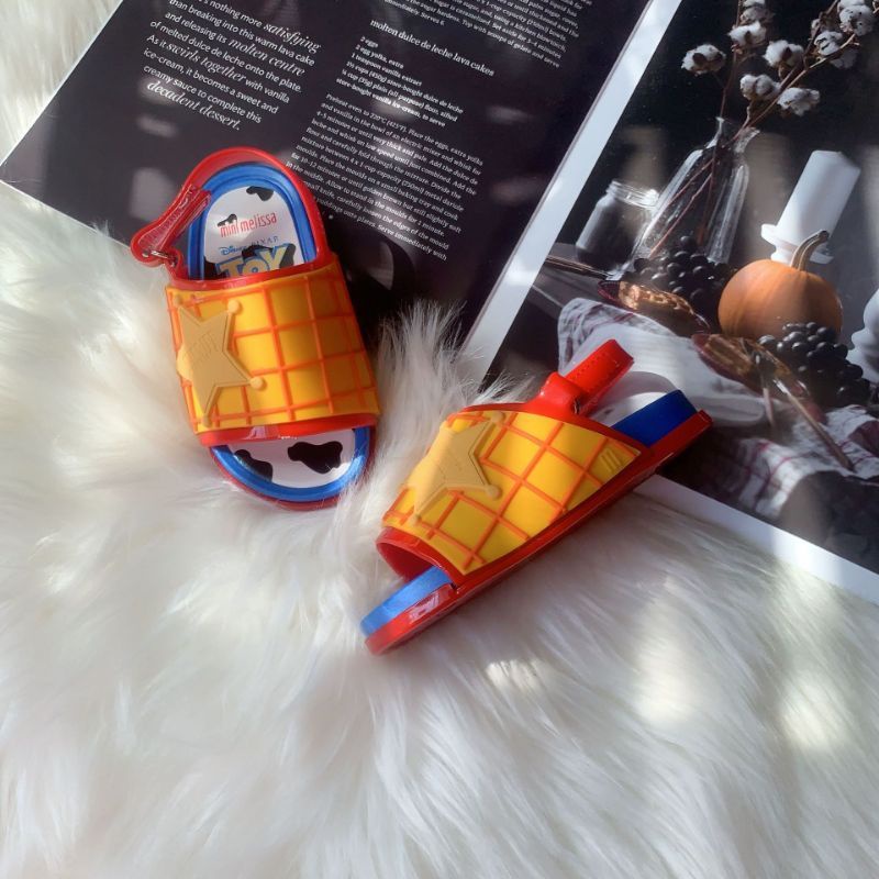 preloved sandal anak mini Melissa toy story